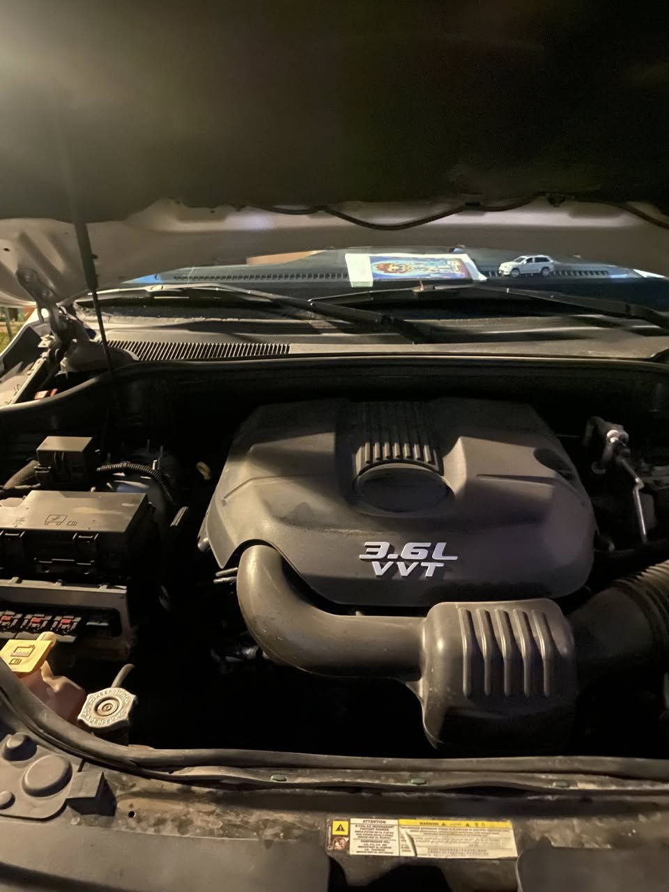 جيب 2013 نظيفة كلش باعتبار تعتبرها نفس زيرو كلشي مكفول رقم اربيل سنوية جديده لغاية 2030 قبل 5 اشهر سويتها 4 تايرات جديدة اصلية قبل شهرين شديت الها فول مواصفات سلايت داخل مشمشي لون سلفر دفع 4*4 محرك 6 سلندر فقط مكان واحد بارد شبر يم باب الباقي 200 ورقة وبية مجال


**إذا كنت صاحب هذا الإعلان وتريد حذفه لأي سبب، رجاءا أرسل رسالة إلى الدعم الفني**