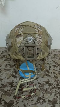 خوذة ألياف • ميديم • غلاف أصلي