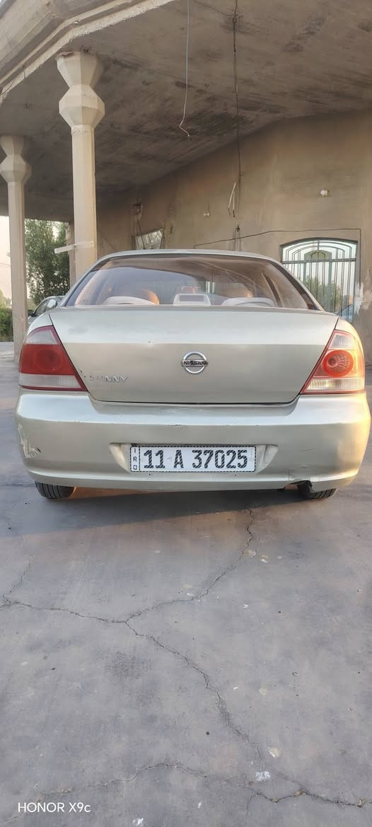 نيسان سني  2007بغداد نكليزي بسمي تحويل ثاني يوم
تبريد جديد منضومه كامل قبل 4تيام شديتهن
محرك وكير كفاله
كير اوتو ماتيك
سياره خير من الله تخم تاير ماناقصه اي شي 
سعر 75ورقه وبيه مجال 
مكانه بغداد ابو غريب
الستفسار ***********

