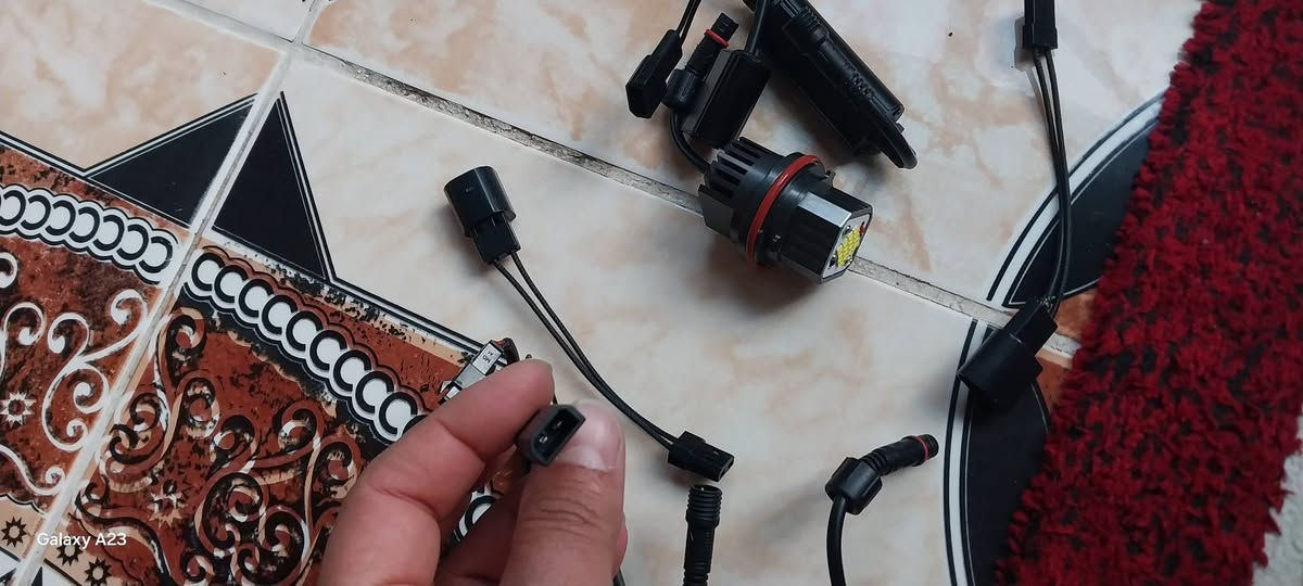 السلام عليكم 
لدات سوار بي ام يرهم للباخره وبي تحويلات مثل مموضح بالصور جديد غير مستعمل السعر 55الف متوفر توصيل


**إذا كنت صاحب هذا الإعلان وتريد حذفه لأي سبب، رجاءا أرسل رسالة إلى الدعم الفني**