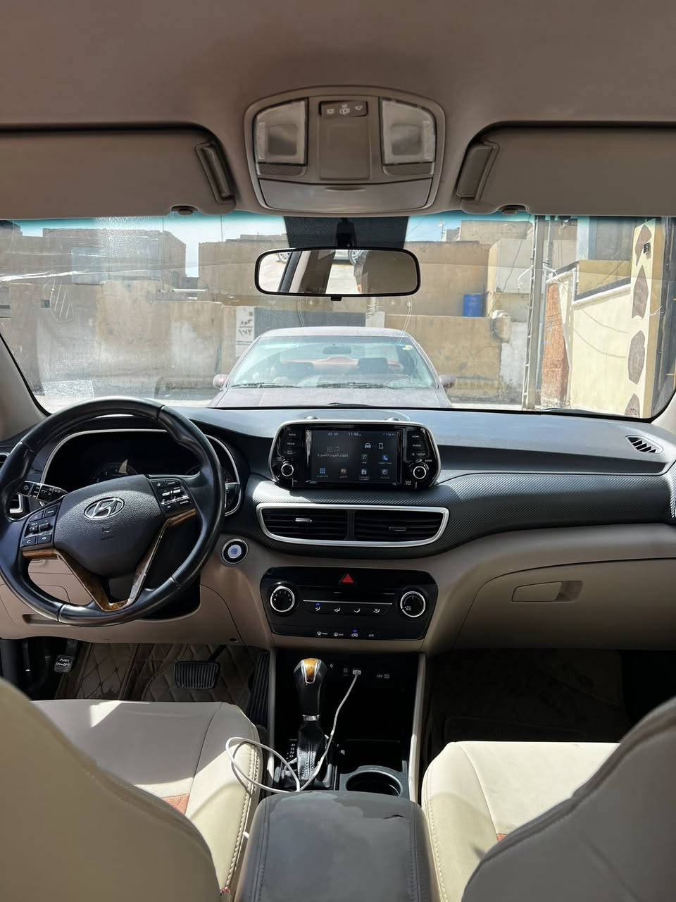 السلام عليكم توسان ٢٠٢٠  شركة الكاصد خليجي محرك ٢٠٠٠ للبيع  السعر ١٨٠ورقة وبيها مجال *********** رقم بغداد
