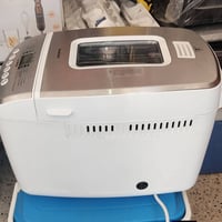 صانعه كيك عدد ٥ متوفر جديد مامستخدم سعره ٣٥ الف مكاني غزاليه شارع المر...