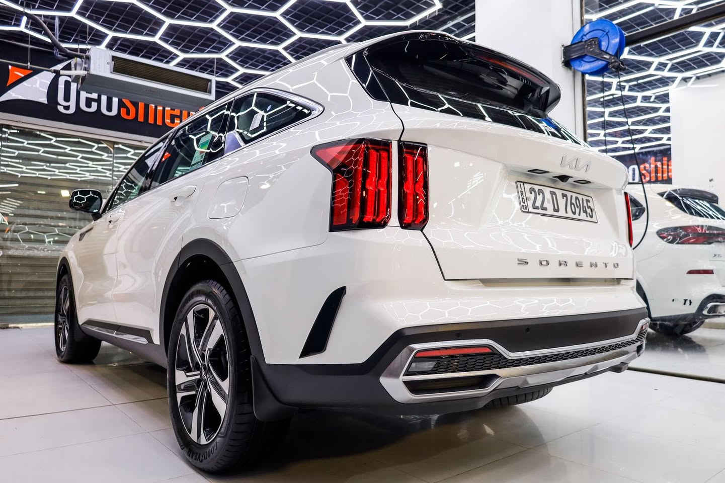 السلام عليكم سورنتو 22 كفاله عامه من الصبغ بيها شويه بارد فقط مغلفه بي بي اف كلها مكاني بغداد سعر 287 
 السياره فول عده 4 كامرات ***********
