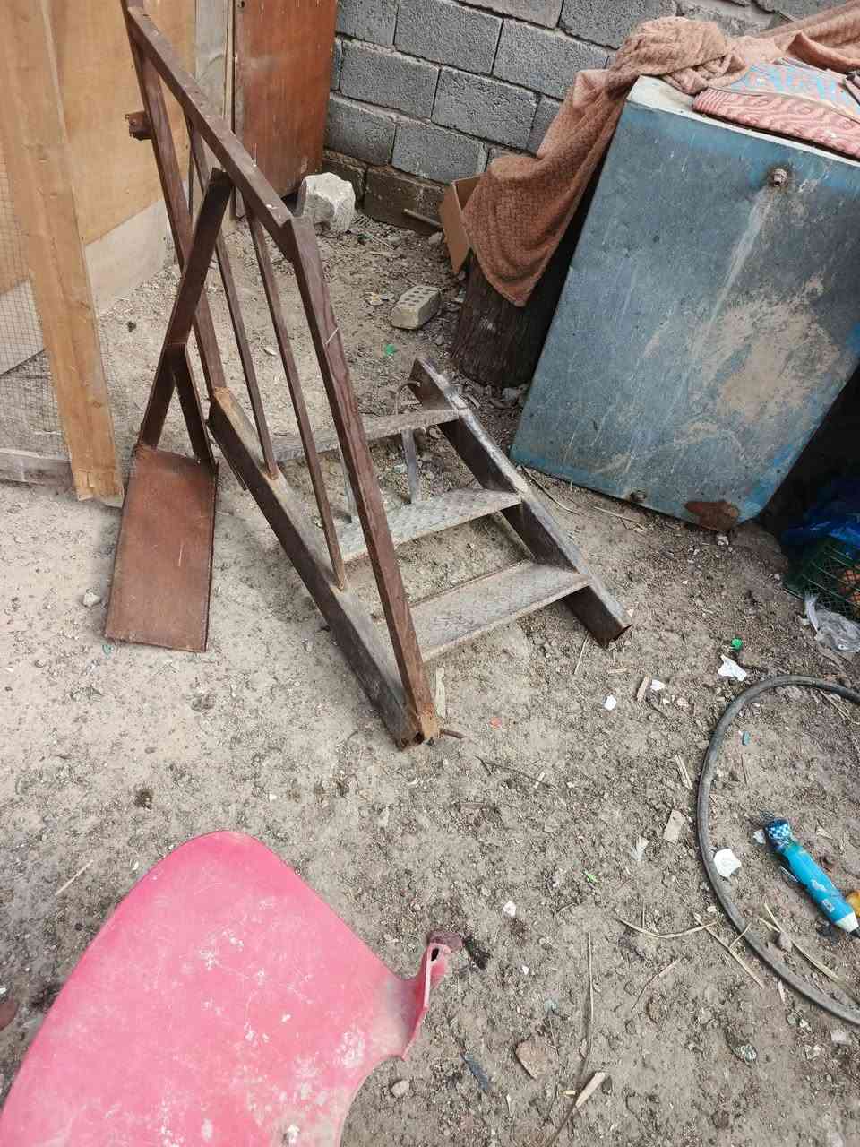 سلام عليكم هذا درج للبيع سعره 150 ***********
