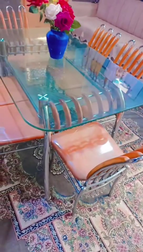 للبيع ميز طعام سعر خاص ***********
