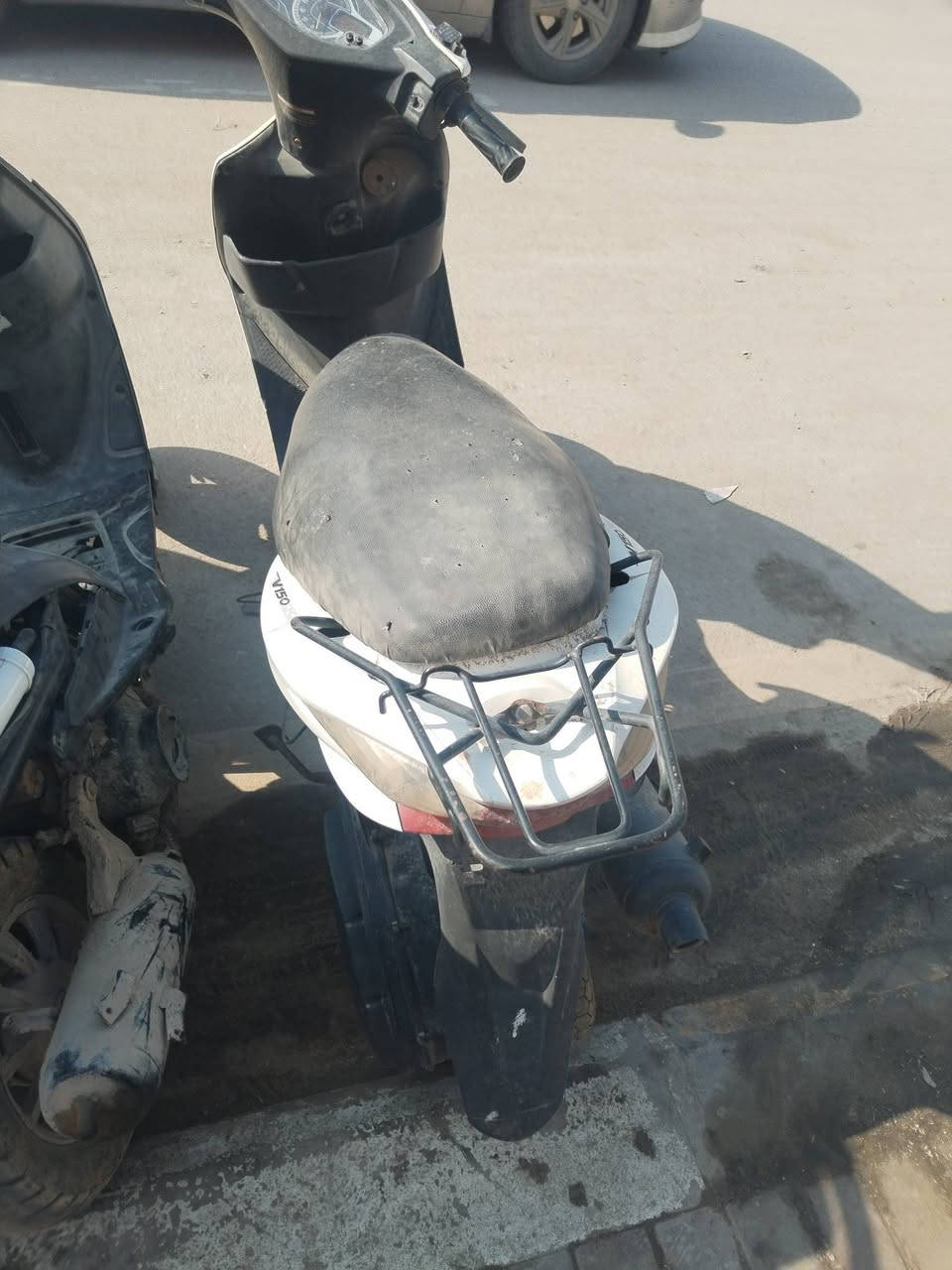 دراجه متروكه كوم حديد ابيعه مكفوله بس من سرقه 175 موجوده محل علاوي ابن محمد سماوه خشابه مقابل سفان


**إذا كنت صاحب هذا الإعلان وتريد حذفه لأي سبب، رجاءا أرسل رسالة إلى الدعم الفني**