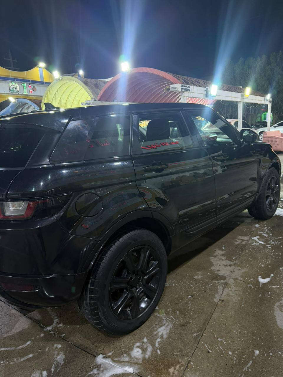 رانج 2017
رقم اربيل 
صبغ بالجاملق الخلفي قليل
حادثها طرف بنيد مثل ما موضح
البنيد بي رشه صبغ
السعر 130
***********
