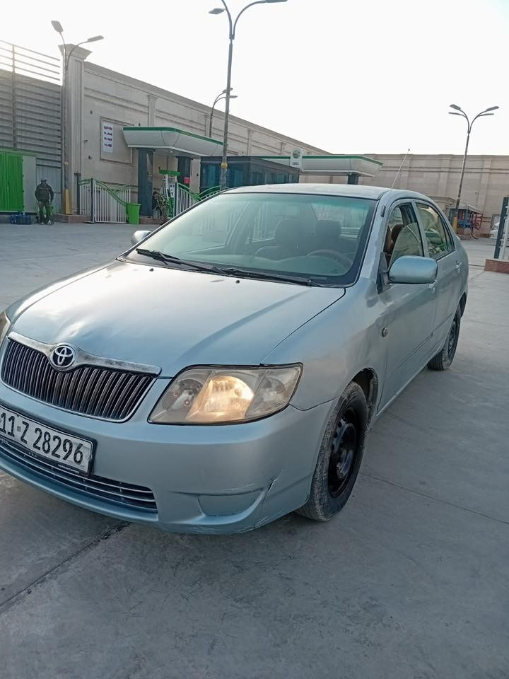 كورلا 2006 وارد خليجي رقم بغداد سنويه وارقام انكليزي تحويل مباشر ثاني يوم بيها مكانات صبغ بدون حادث مكفوله من الحادث 
محرك 1600 
مري شفط 
شاشه بلاديه
داخل بيجي
كير اوتماتيك
جام كهرباء
سنتر لوك 
كير محرك مكفولات تبريد تدفئه شغالات صدر خلفي امامي جديد تخم تاير ووياله جدد شادهن سياره جاهزه نصبه فول احلى من الصور 
مكاني بغداد 
عارضها ب71$ وبيها مجال
***********
