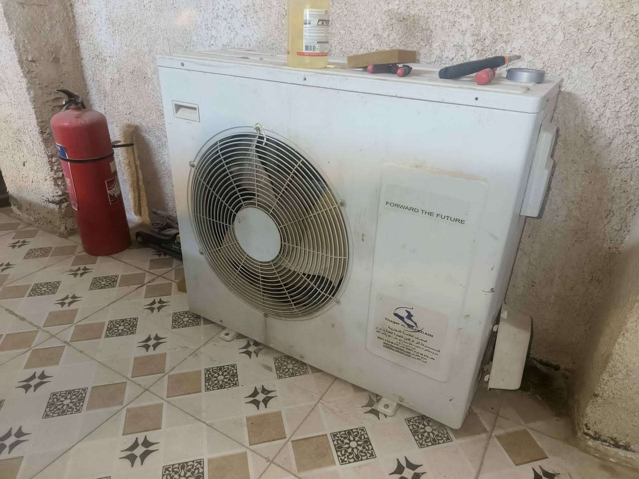 سبلت كنتوري نوع تكما للبيع كامل بواري و وايرات يرادله غاز فقط كفاله عامه وشرط ثلج ٣٥٠ الف قفل 
*********** كربلاء, العراق
