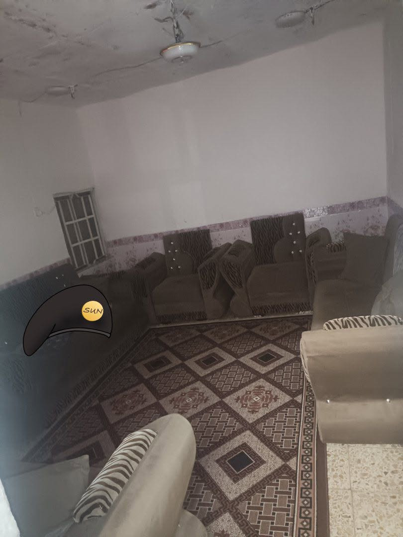 زوالي لبيع ثنين نفس الموديل جوزي والبيجي  قياسهن 3×4 وثانيه هم قياسه 3×4 بس لي بيها تخم زغيره ابيعهن كلهن سوى 100


**إذا كنت صاحب هذا الإعلان وتريد حذفه لأي سبب، رجاءا أرسل رسالة إلى الدعم الفني**