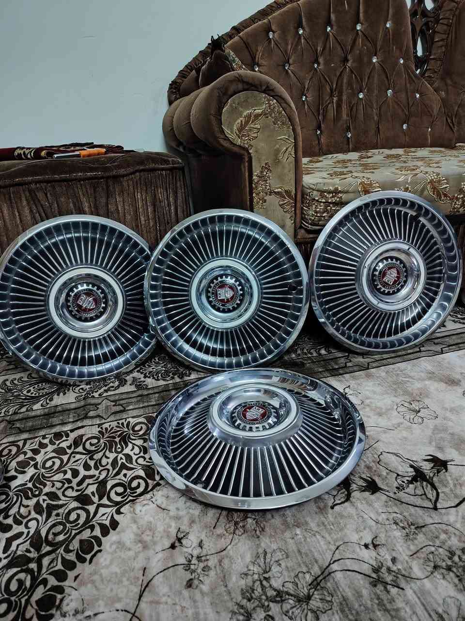 السلام عليكم من رخصت الادمن# للبيع كلمن وسعره الغراض كلهن اصليات #متواج خاص ***********
