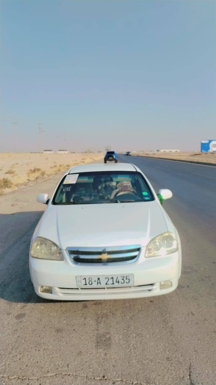 السلام عليكم اوبتراموديل 11     للبيع بيها صبغ باب السائق نص والدور الخلفي مكينه وكير جدد تبريد ثلج سياره باسمنا المكان حله السعر 83 بيها مجال الاتصال ***********
