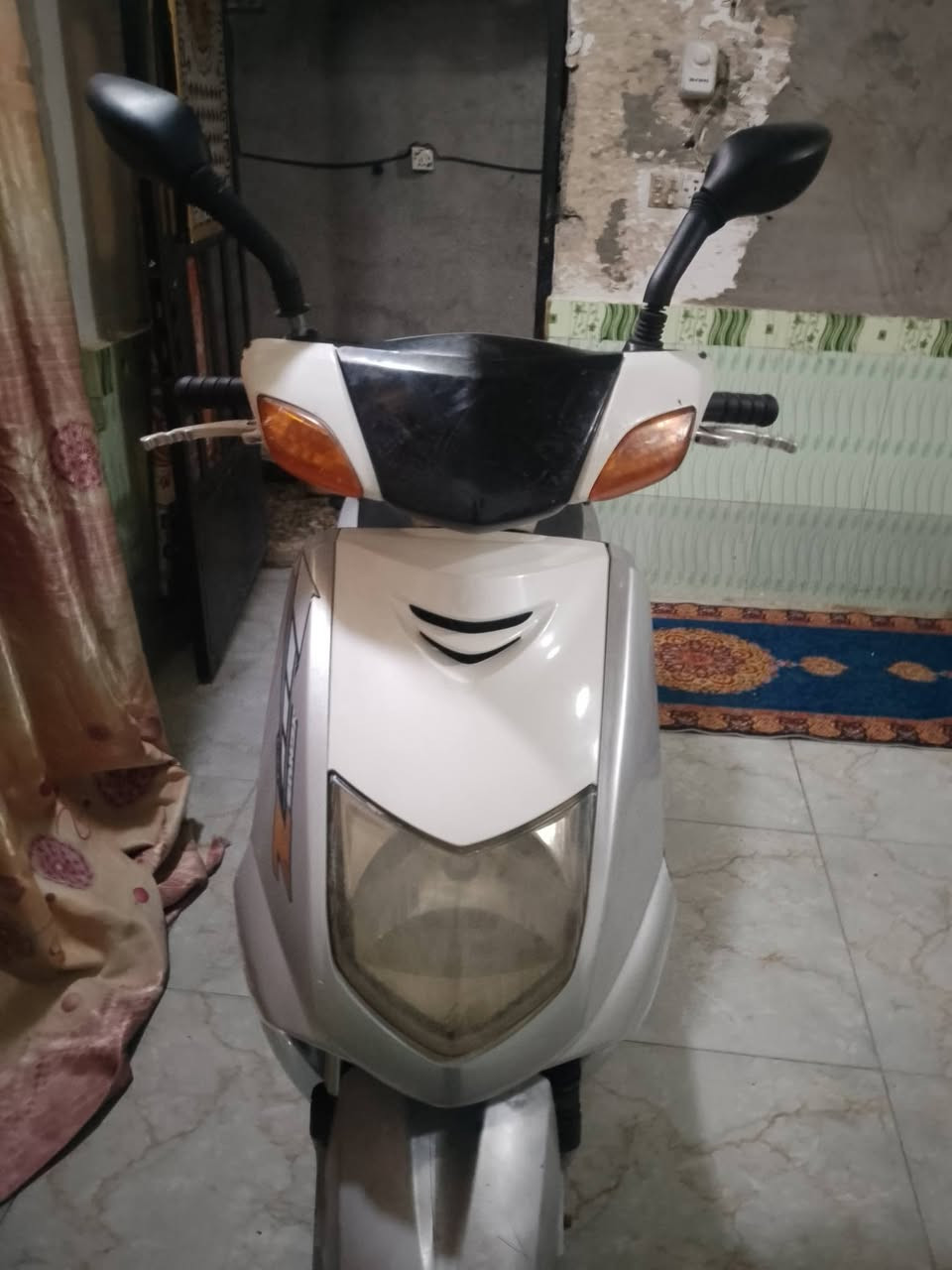 سلام عليكم دراجة سكنس نثيه للبيع ياباني سرعه 110 دراجه جديده مكفوله كفاله عامه مكينه ناعمه حيل شلعه ومعدل تشك الكاع مال رمبه دراجة بيهه فقط مجمع مال سلف كلهه عاطله جيبلك مجمع وشغل سلف تشتغل هندر واحد سعر 450وبيهه مجال للشراي مكاني الشعب رقمي ***********
