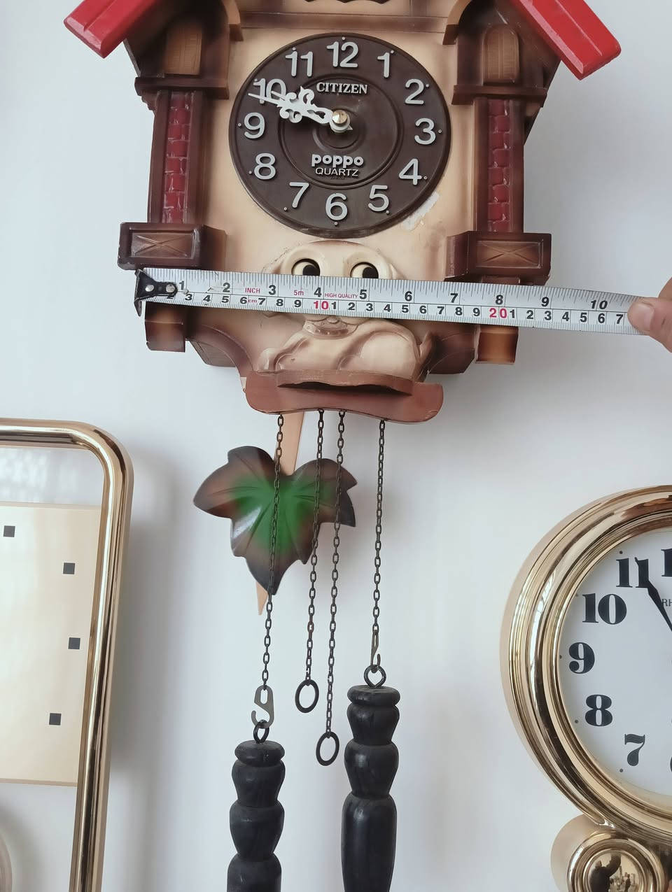 للبيع ساعة كوكو ماركة ستزن ياباني اسواق الدقيقة بحالة ممتازة تعمل بنظام البطارية حجم الكبير نظيفة الساعه جداً نظيفه واحلى من صور فقط بيها ملاحظات مثل ما موضح بالفديو السعر 250 مع التوصيل مكاني بغداد جسر ديالى القديم *********** _ ***********
