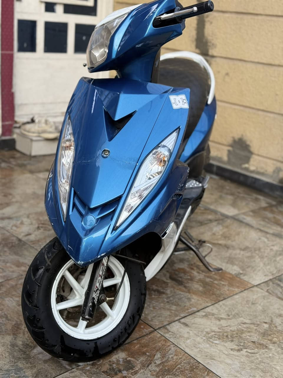 السلام عليكم دراجه جي تي آر دراجه رمبه برغي ممفتوح بيع بس الكفر الامامي تعبان جيب فيتر وتعال افحص السعر 700.  وبيه مجال حك الجيه المكان البياع للاستفسار الاتصال ***********
