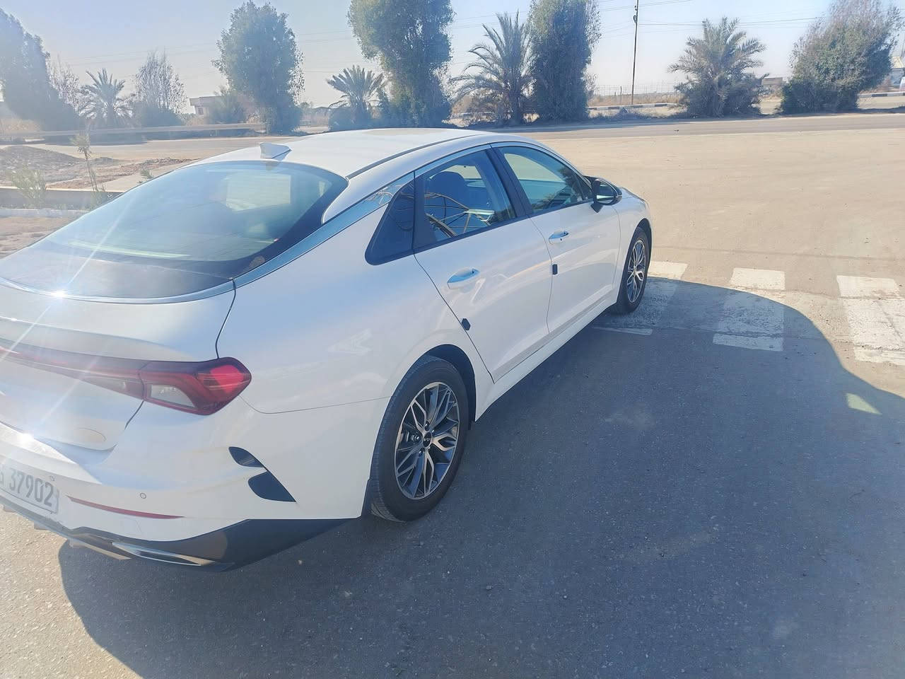 السلام عليكم
K5 خليجي 22
فول مواصفات عدا الفتحه
كفاله عامه
السعر 198
للاستفسار
***********
