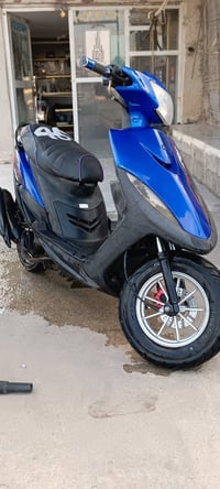 شباب شلونكم  دراجه ماكس عدلة للبيع  بيها مكينة رمبى قبل سبوع منزلها  ك...