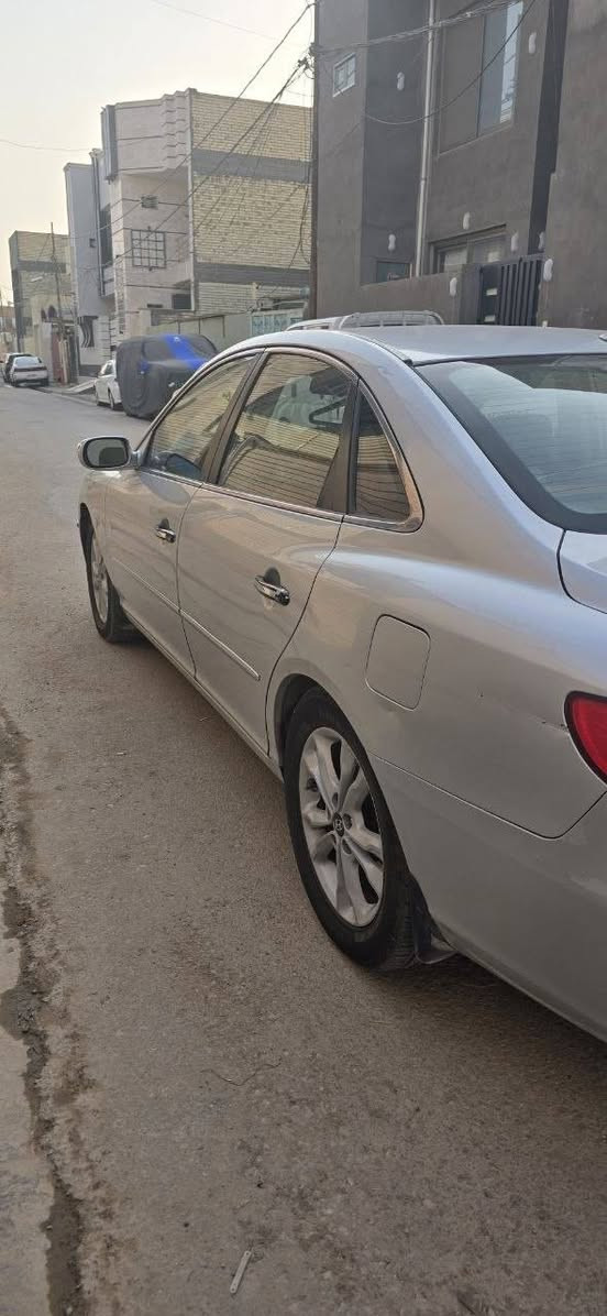 أزيرا 2008 خليجيه رقم اربيل دولي 

فول مواصفات 

محرك 2700  

السياره بيهه بنيد مبدل فقط أو حاليا البنيد جارد 

معوزه حداديه 

الكير مالته بي ضعف بالنمره الأولى فقط 

السياره معروضة 85 ورقه 

للعلم الحداديه وتصليح الكير ينزل من سعرهه 

مكان السياره بالنجف

***********
