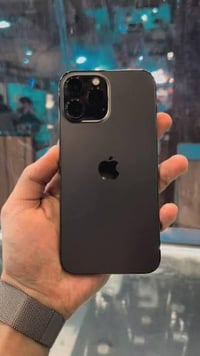 للبيع آيفون 13 برو ماكس  مبدل شاشة فقط  ذاكرة 512  بطارية 87 الجهاز كل...