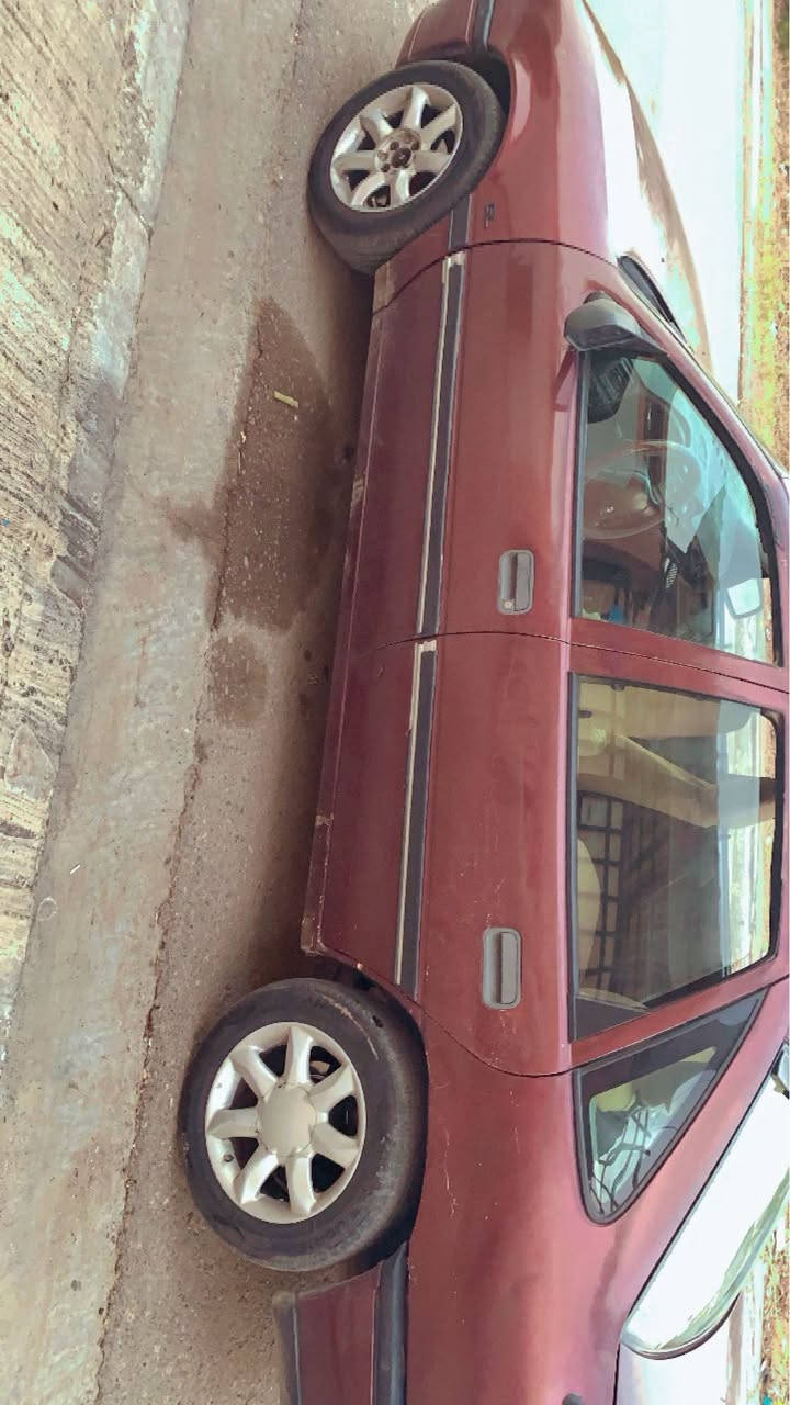 سياره اوبل فكترا للبيع رقم اربيل كير اوتو ماتيك  محرك 20 مرايه كهربائيه ويل كاب موديل91 تخم تايرات جديده صدر كله شرط جديد سعره32
***********
***********
