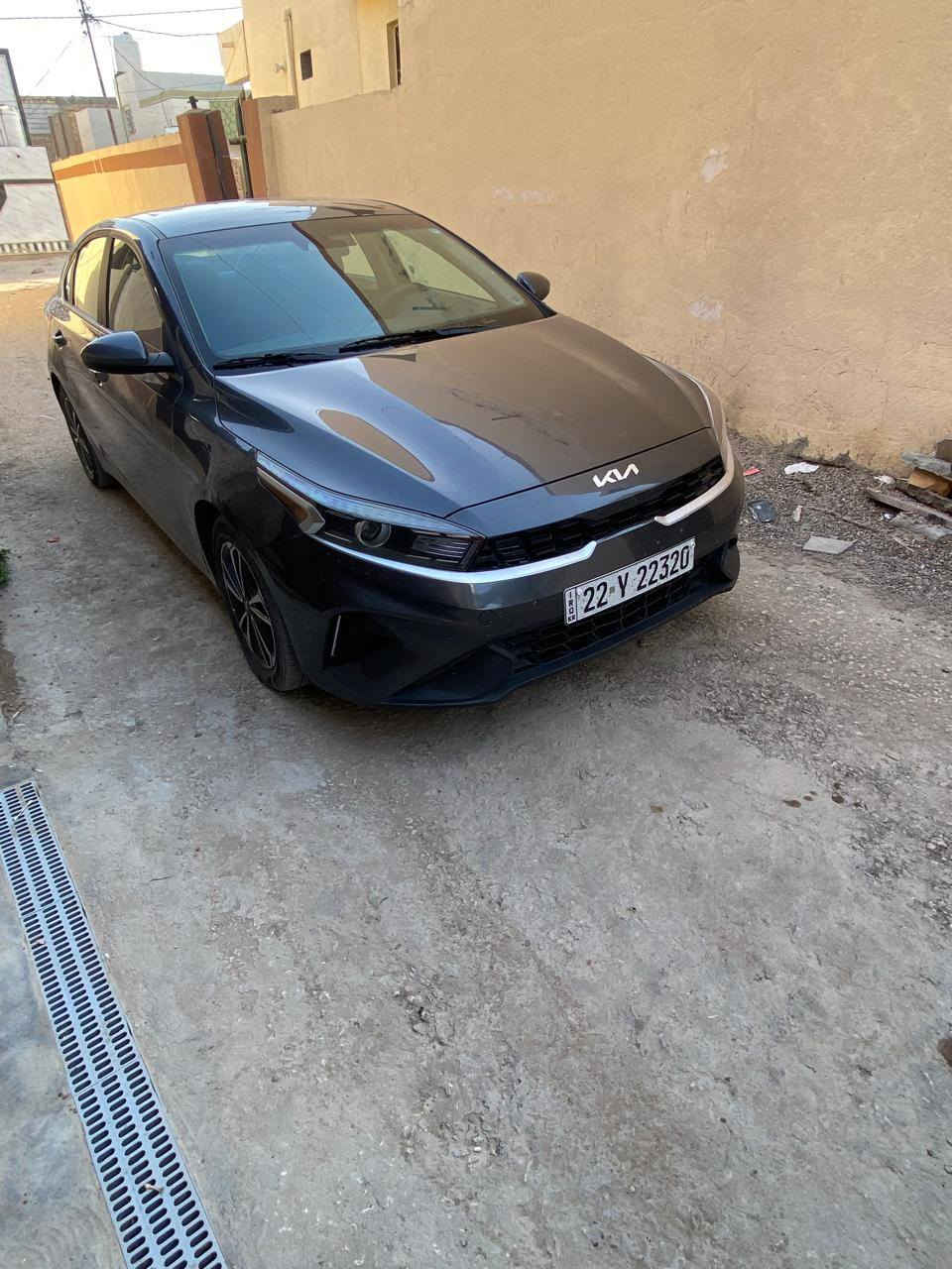 سلام عليكم فورتي موديل 2024 سياره بيه قطعتين صبغ صور الحادث موجوده بالمنشور مكينه  كير تبريد حداديه تخم تاير كله جديد ع شركه ماشيه 36 ميل السعر 138 ورقه الاستفسار اتصال ***********
