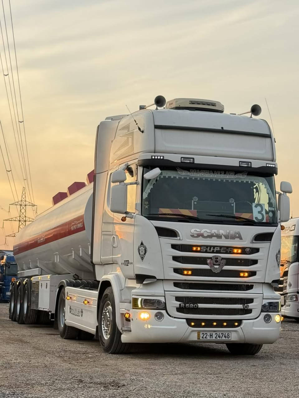 نوع :سكانيا تنكر تريله  تاك ويل دبل قماره عالي دغداغ ٣ محور دبل تاير شاكر حداد  
موديل:2015 ✅
حجم : R520✅ بلادي 
لون :   ابيض ✅
مواصفات: ريتايدر تبريد ثلاجه سبليت كاسحه سبايدر روبستون دبل منامي هورن لاسيكي مشن تبريد تدفئة هورن تخم ويل كروم راس تخم تاير جديد
گير: أوتوماتيك
رقم : أربيل سنوي جديد 
سعر: 485$ أربعة شده وخمسة وثمانون ورقة دولار //48500$
العنوان: معرض به لين في اربيل قوشتبه شارع العام 
*********** بەڵێن  / أبو علي 
***********

رجاءً يرجى عدم الاتصال بعد الساعة العاشرة ليلاً 🕙 🔟

موقع جديد معرض به لين اربيل قوشتبه مدينه المعارض شارع العام 
موقع معرض https://maps.app.goo.gl/11RXL3FxQzCXFYZL8?g_st=iw
