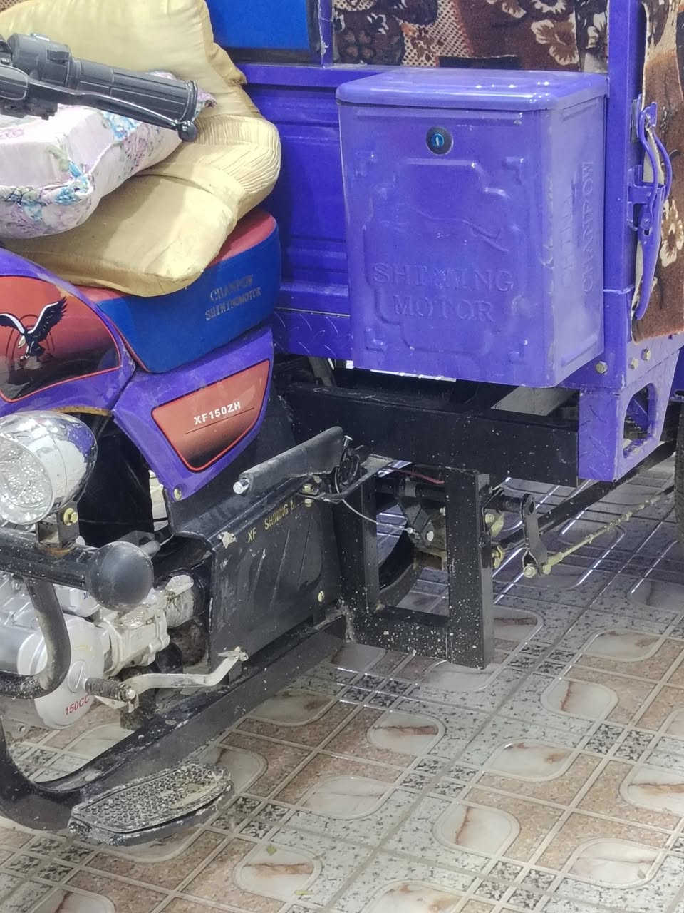 ستوته للبيع 23 والسعر2550 وبيها مجال


**إذا كنت صاحب هذا الإعلان وتريد حذفه لأي سبب، رجاءا أرسل رسالة إلى الدعم الفني**