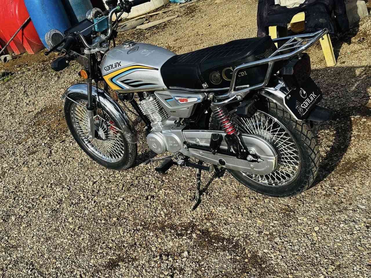 سلام عليكم دراجه للبيع موديل 25 كفاله عامه ثاني تبديله دهن الها ختم سونك الاصلي بيع او مراوس بسيفان السعر خاص


**إذا كنت صاحب هذا الإعلان وتريد حذفه لأي سبب، رجاءا أرسل رسالة إلى الدعم الفني**