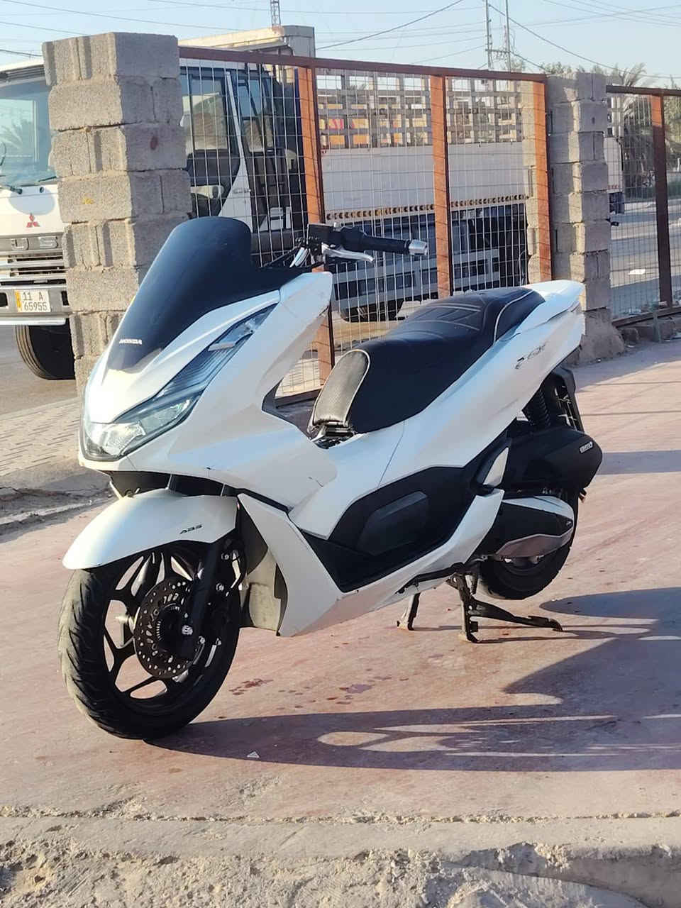 سلام عليكم من رخصت شركت ادمن دراجه بي سي اكس جيل رابع دراجه كفاله عمه مكينه مكفواله من كلشي شلعه معدل مكان بغداد المدينه الصدر حيطارق سعر خابر وتدالل رقم الهاتف ***********
