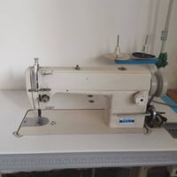 للبيع المستعجل مكينه صناعي كامل كامل  سعر ١٧٥ الف للحجز اتصال واتساب و...