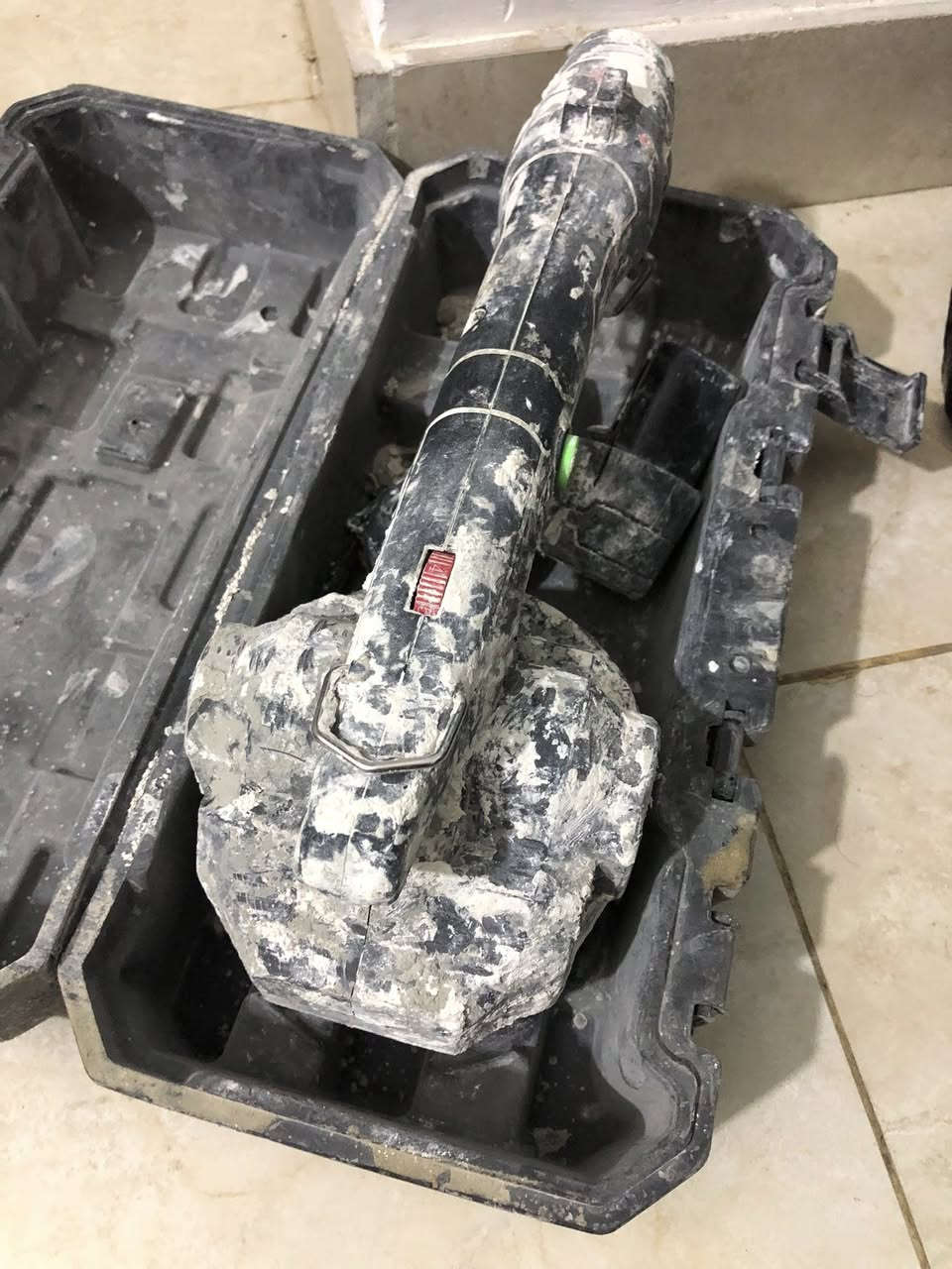 اسلام عليكم ليزرين واحد باله نضيف حيل وثاني جديد ويا بطاريتين وفابريتر شغال كلشي مابي  اريدهن كلهن ٨٠ مفرد القطعه ٣٥ بغداد ***********
