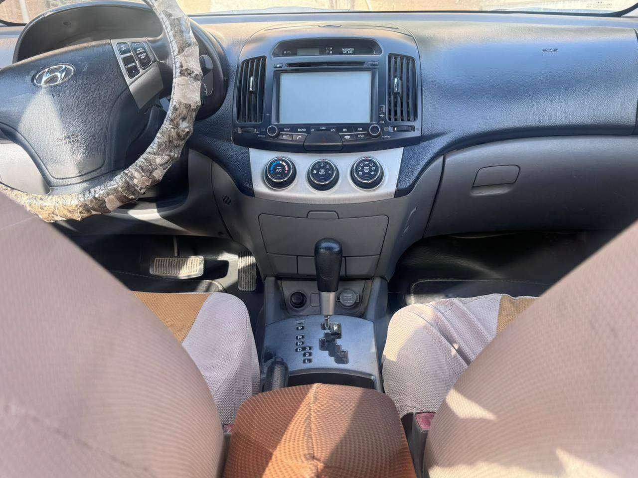 اسلام عليكم سيارةالانترة للبيع وديل٧ اسيارة على وضعهة يبيع هيج امريكية
حادثهة چاملغ الخلفي جهت قبق بانزين محركهة طابوكة  
الغود سليمة سعر ٨٥
العنوان اسكندرية مجمع حطين اني مكلف بنشر ***********
