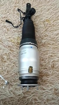 دبل كهربائي جهة اليمين تك فقط لسياره جينسز موديل من 2008الى2016 مال ام...