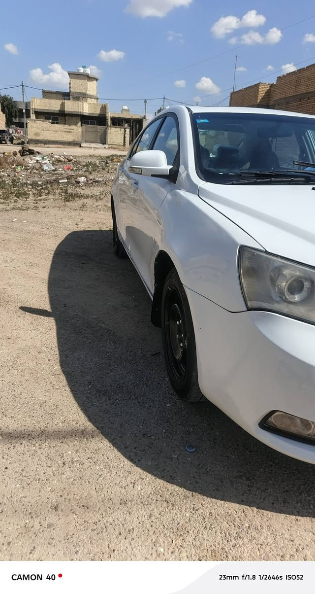 سلام عليكم جيلي ام كراند سي7 كير ومكينه كورلا خير من الله تبريد ثلج تخم تاير جد تخم ويل تخم سماعات شاشه اندرويد كار بلي السياره مصبوغه عام للجماليه سياره بيه منضومه زينون لايت يخبل سياره جاهزه من كل النواحي سياره مال جناي معمره فول ومابيه اي نقص العنوان بغداد تاجي رقم ***********
