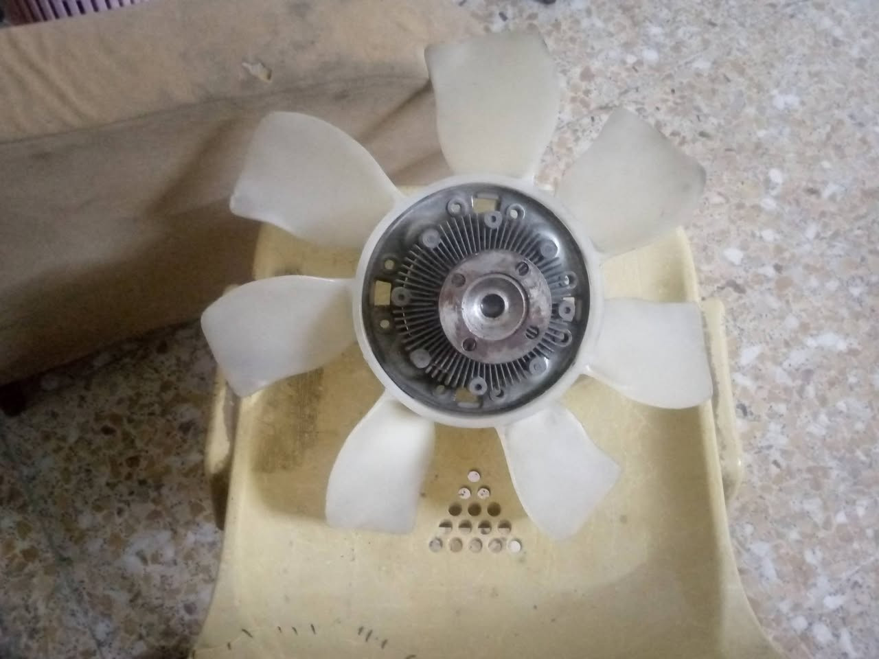 تفرعات ونجي شرط حاويه اتصال *********** مكاني بغداد يوجد توصيل
