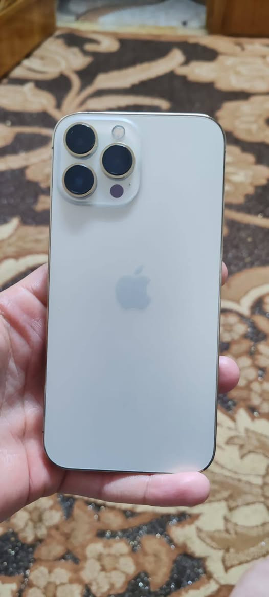 السلام عليكم ايفون13برو ماكس لوك جديد نضافه١٠٠٪
السعر٦٩٠ يوجد توصيل محافظات العراق ***********
