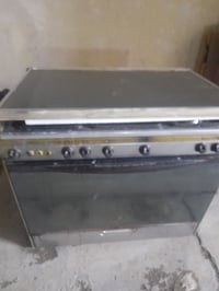 مكلف بالنشر / طباخ كريازي مصري درجه اولى للبيع مستعمل وكله شغال السعر ...