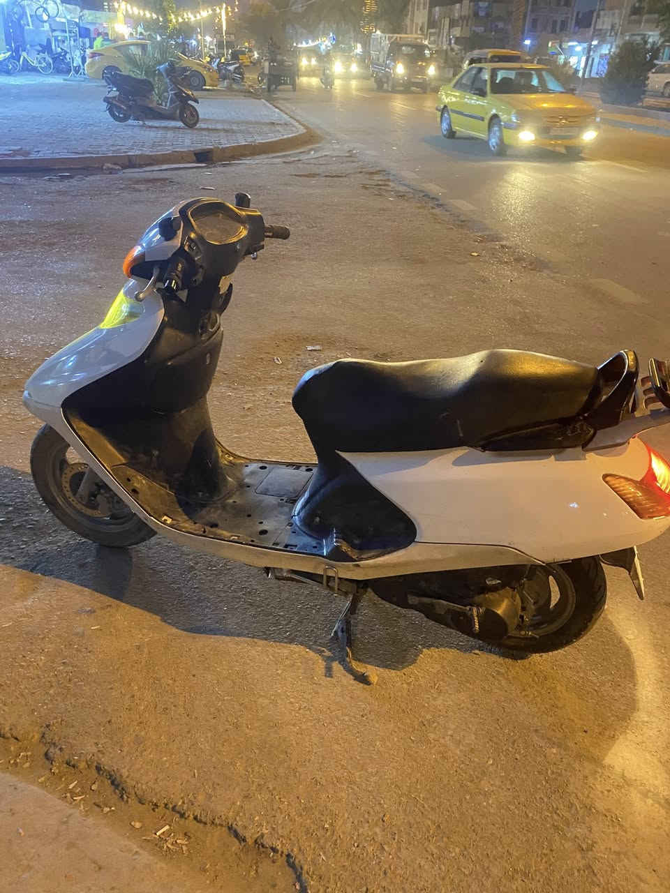 دراجه سبيسي للبيع درجه خير من لله العنوان الشعله الرحمانيه السعر٤٥٠وبيه مجال ‭٠ ٧٨٢ ١١٣ ٦٠٤٨‬ما متواجد على فيس فقط مخابره أو واتساب
