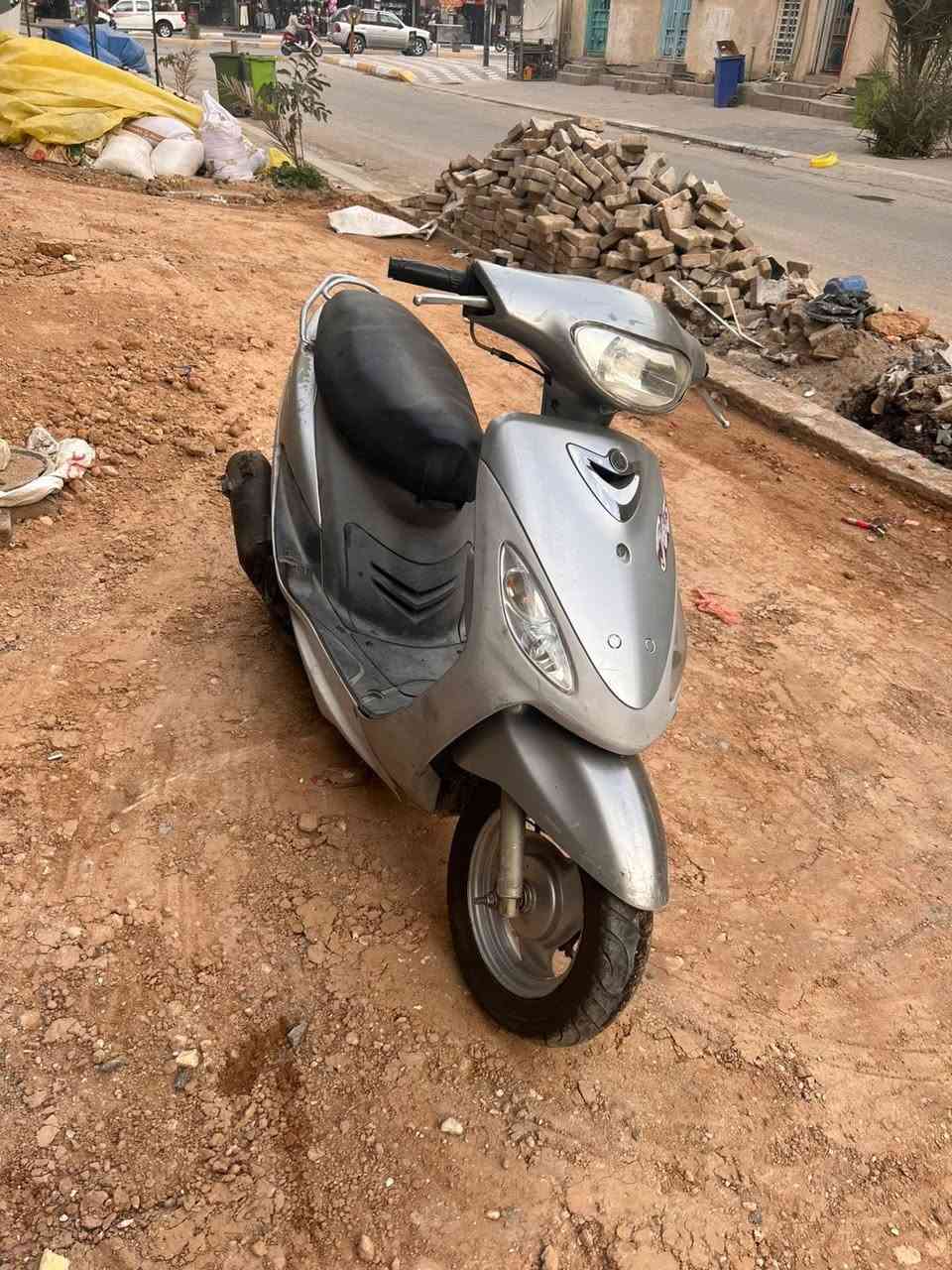 سلام عليكم
ماكس منغولي دراجه رمبه بيه صوت تفيلس فقط السعر 550 وبيه مجال  مكانه كربلاء للاستفسار ***********
