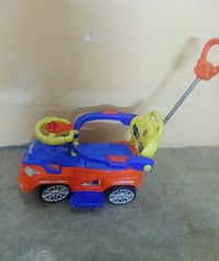 للبيع سيارة اطفال 9  رجل مكينه خياطه 8 شمع مال ملابس 6 رقم الهاتف 0750...