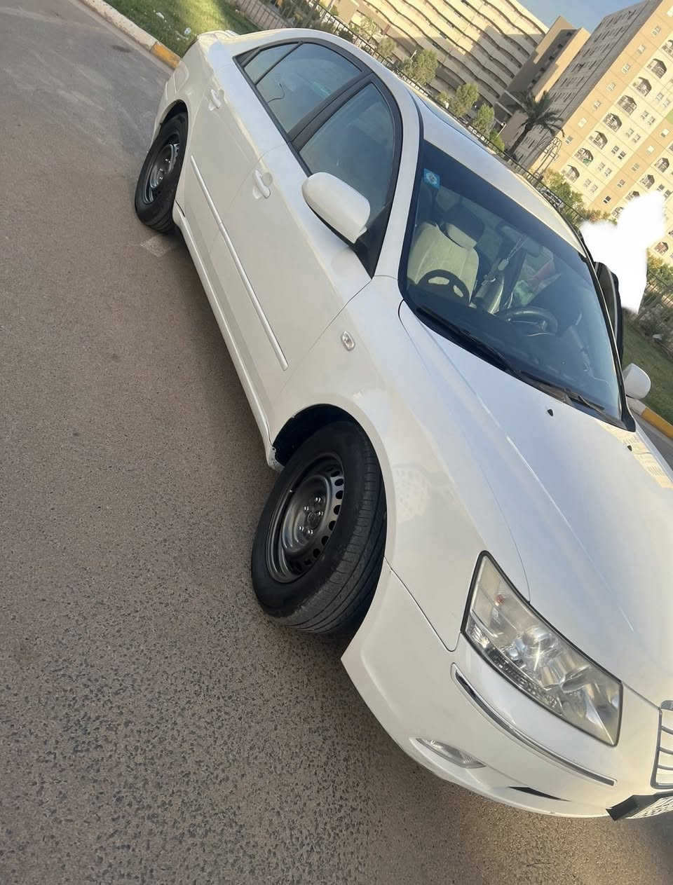 للبيع سوناتا 2007
(فول مواصفات)
 المحرك 6 سلندر
 وارد  أمريكي
 الصبغ عام
ما بيها اي نقص 
 تبريد خير من الله 
تخم تاير جديد
 تخم ويل جديد
 رقم بغداد
 السنوية باسمي تحويل ثاني يوم
 السعر: 85 ورقة
 العنوان: بغداد - بسماية
 للتواصل: ***********
