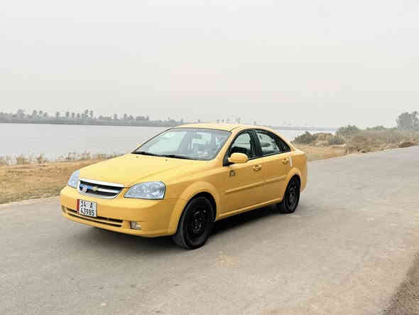 السلام عليكم
اوبترا 2012
رقم بصره انكليزي
سنويه لل28
كفاله عامه بيها بس شبر بالجاملغ الامامي مال ستوته ضربه
مكفوله من الصبغ
كير مكينه كفاله
حداده جديده
تبريد ثلج
كهربائيات كلها شغاله 
تحويل ثاني يوم
السعر 70 وبيها مجال
مكاني البصره الهارثه
***********
