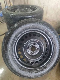 ويل نيسان صني 15 البلاد وتايراتهن البلاد نضافة 100/100 استفسار 0780748...