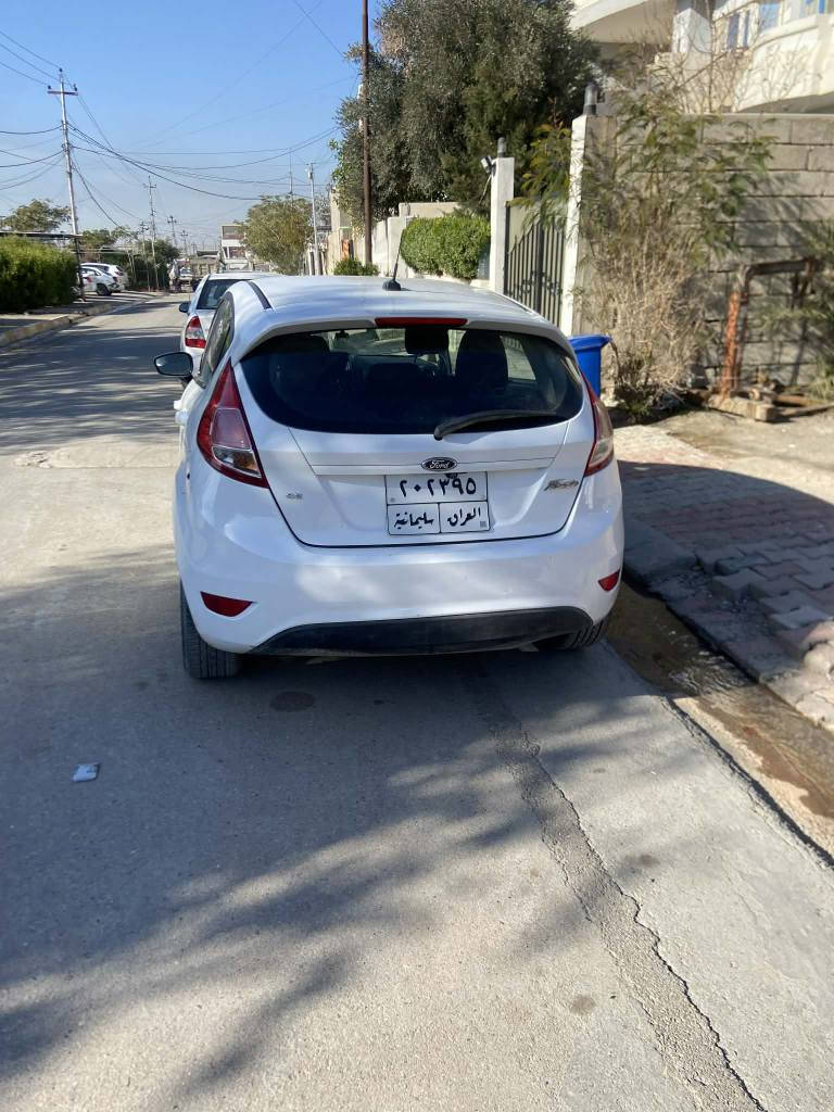 فورد فيستا موديل ١٩ بونيت صبغ بدون دواخل فقط سنوية صاقطة كير محرك شرط لا صرف ولا بخار بس مفتوح مبدل كازكيت بطاقة بانزين سيارة نضيفة وجاهزة سعر ٨١ وبي مجال ***********
***********
اخوان رقم صاحب سيارة موجود اني ناشر فقط السليمانية, العراق

