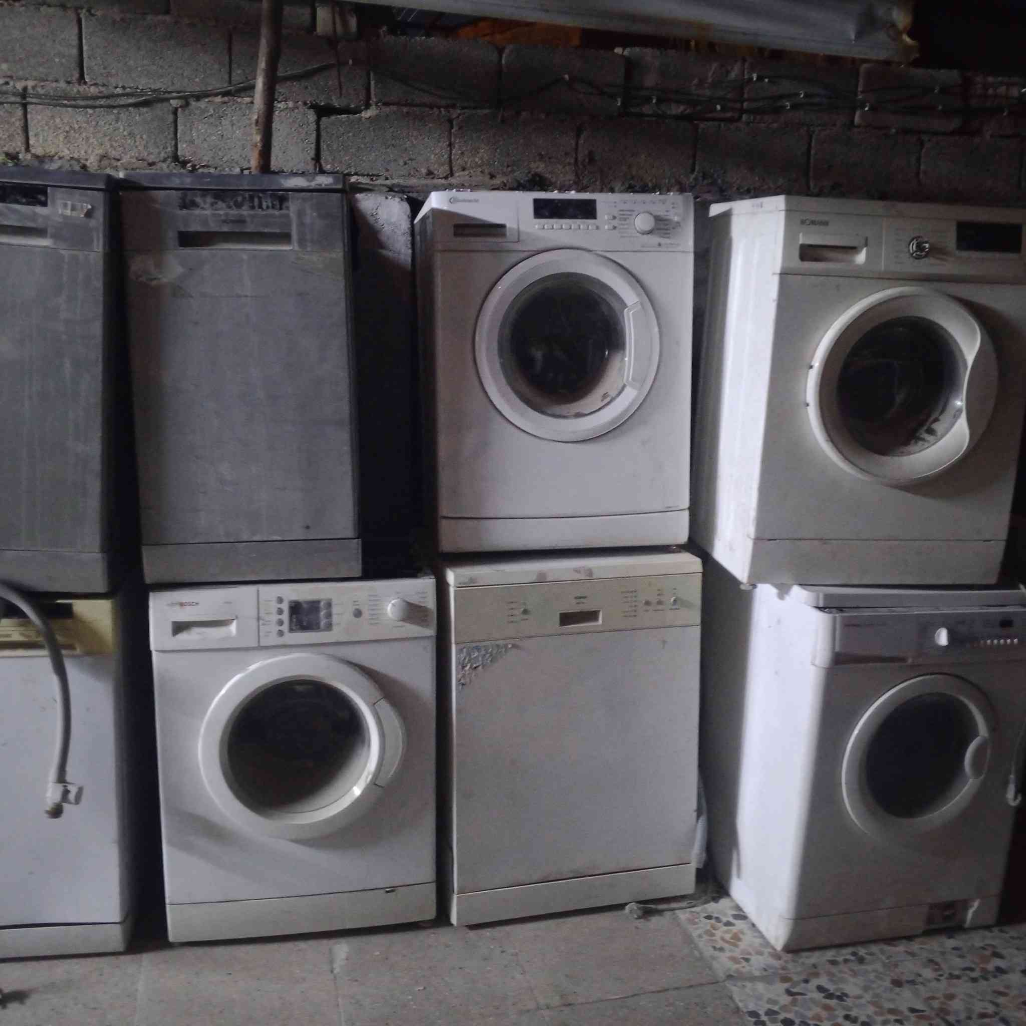 غسالات صحون وملابس ما مفحوص بيع شلع 25قطعه سعر القطعه 50قفل عنوان بغداد حي السفير ***********
