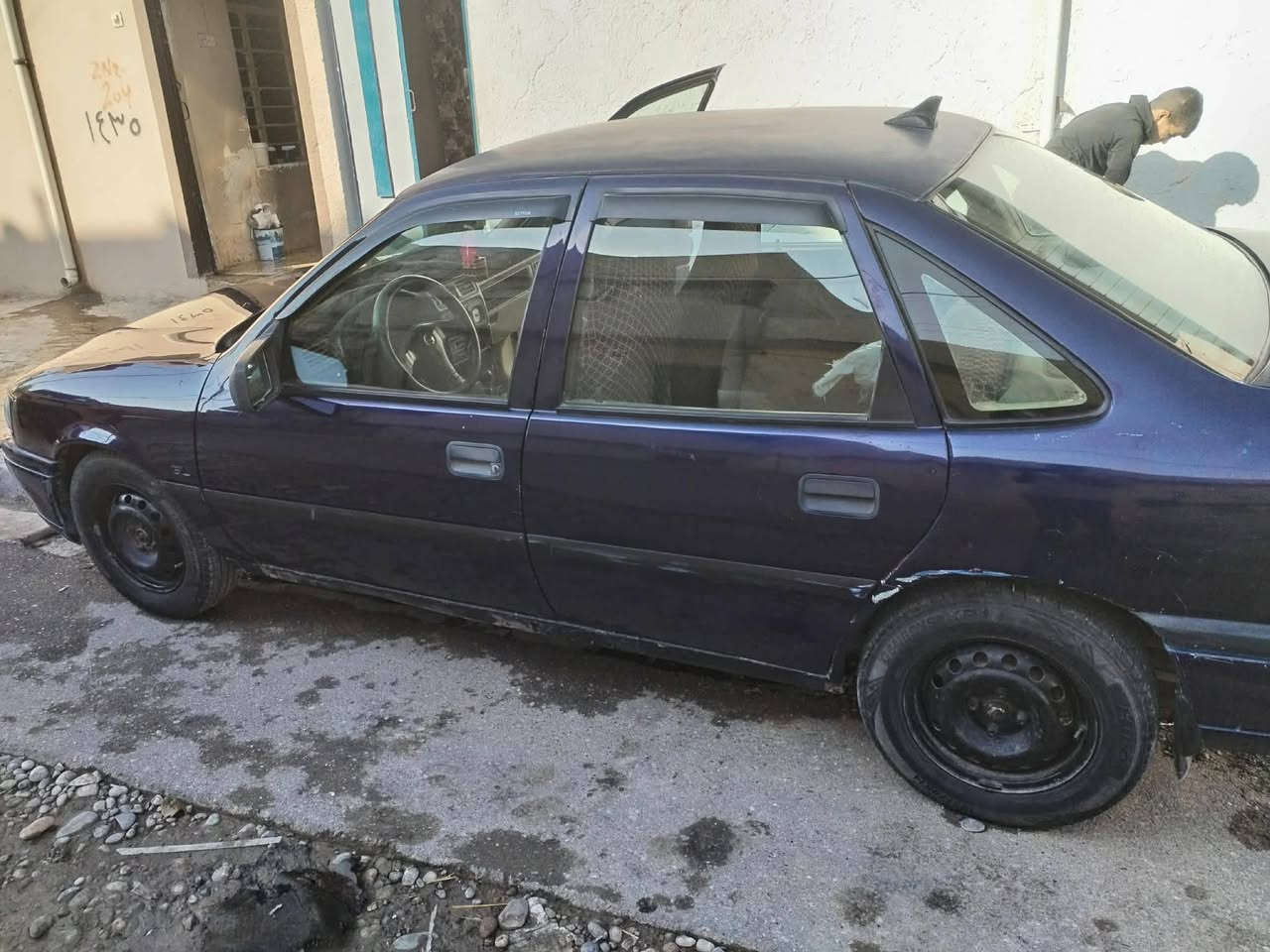 سلام عليكم اوبل فكتره حجم 16كير محرك شرط رقم بغداد دولي بسمي 32 واذ اكو معارض تكسي نضيف عادي ستفسار نتصل ***********/***********
