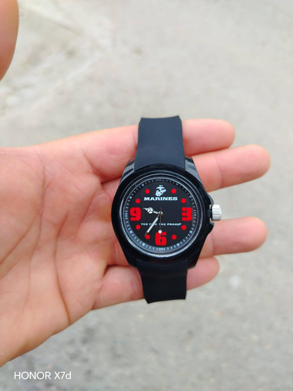 يالله على بركة الله تم وصول وجبه جديده من الساعات اليابانيه المستخدمه الباله  والاسعار مناسبة جداً للتواصل مراسلة الصفحه العنوان شارع الحسينيه قرب التفاح الأخضر يوجد توصيل


**إذا كنت صاحب هذا الإعلان وتريد حذفه لأي سبب، رجاءا أرسل رسالة إلى الدعم الفني**