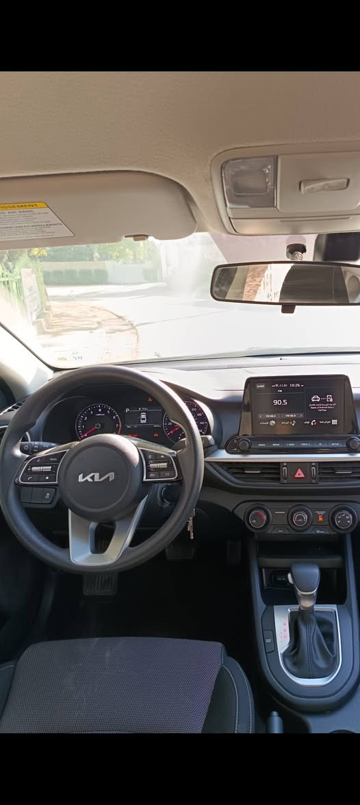 سلام عليكم
كيا فورتي
موديل2024
الون فيلي
نصف فول
الحادث كمافل الصور
تبديل بنيد فقط
سياره ماشيه 2000 حقيقي
السعر 130 ورقه والشراي بيه مجال
العنوان الامين الثانيه
هاتف ***********
