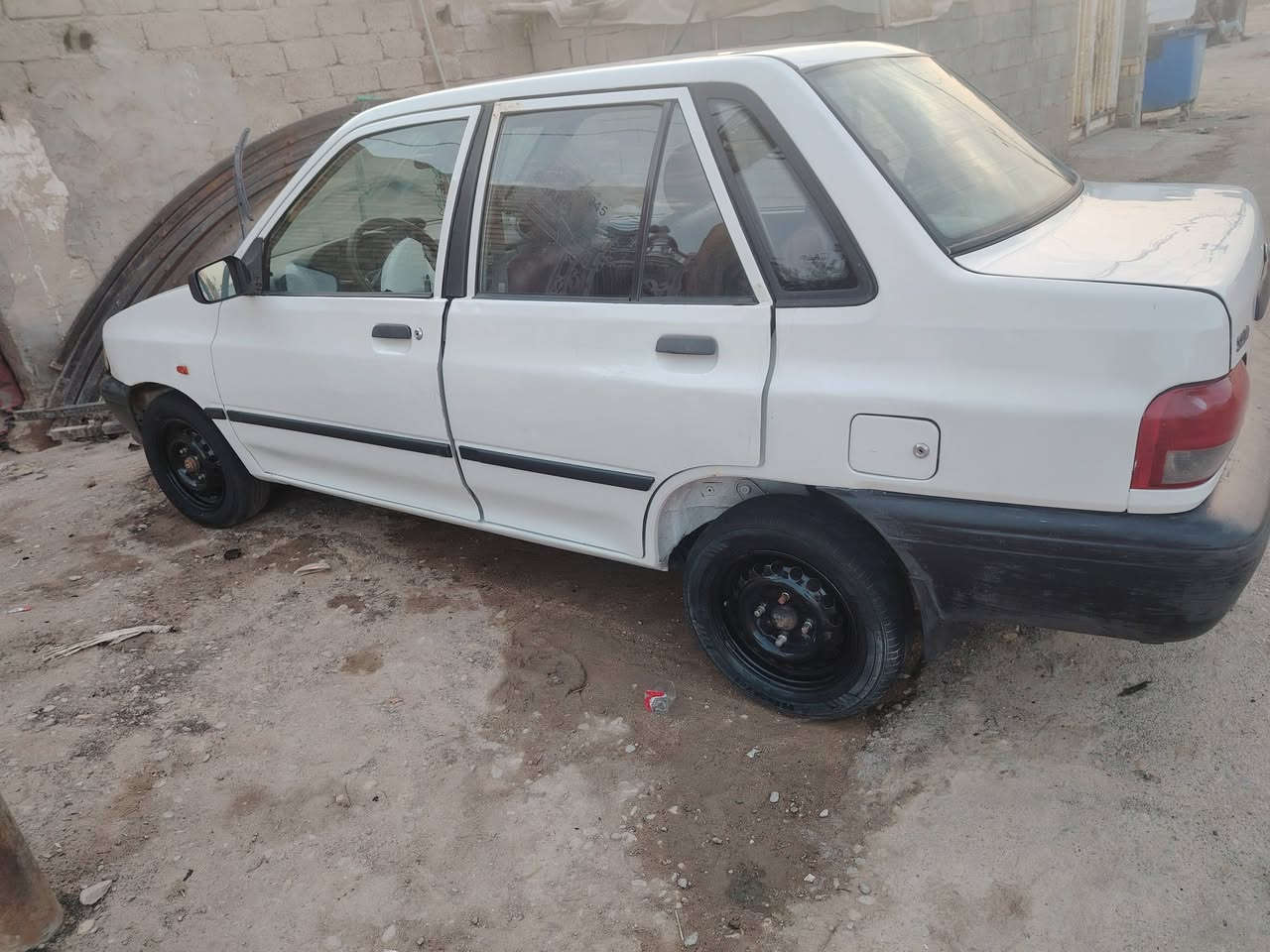 سلام عليكم سايبا موديل 12  البيع السعر 35 وبيه مجال قليل سياره مال جناي ما متعوبه ***********
