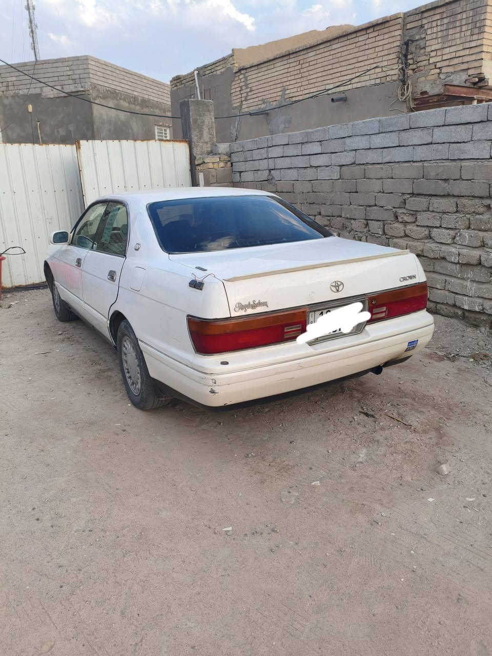 بطه منفصل   كير ومحرك ثنين ونص ديلكو جدد
بيها كفر خلفي مبدل بل اليابان 
حداده جديده 
تبريد السياره شغال شرط بس الشبجه نقص
كهربائيات كلهه شغاله 
رقم كربلاء انكليزي الماني عندي وكاله عامه 
سياره حلوه ونضيفه 
السعر 45 وبيه مجال مكاني البصره قضاء المدينه 
الاستفسار ‏‪***********
